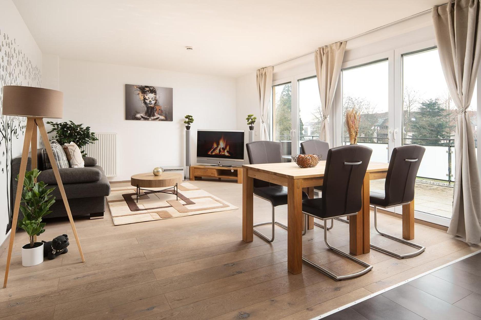 Hotel Vier Jahreszeiten Therme & Kliniken Bad Krozingen Naehe Freiburg & Schwarzwald Ideal Fuer Wellness Kur & Business Ausfluege 24H Check In- Wlan & Parken Gratis Exterior foto